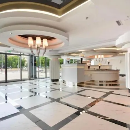 Family Hanza Tower Pool & Sauna & Jacuzzi * Szczecin